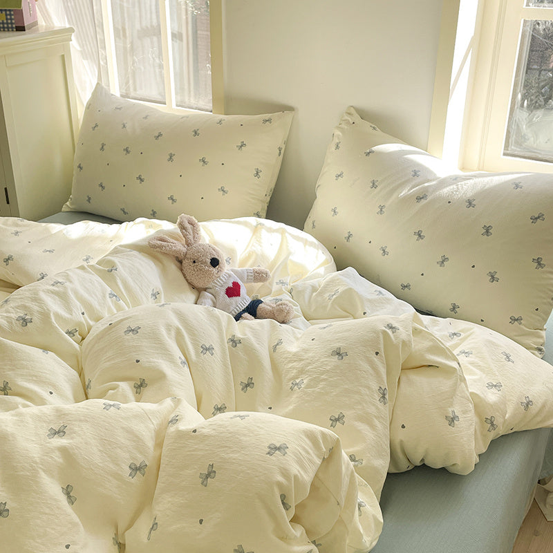 Cute bow down duvet cover, 3pcs of bedding, blue bow pattern, duvet cover, soft and comfortable full-size duvet cover set, 1 duvet cover +2 pillowcases, suitable for all seasons